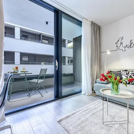 Hica - Cupra * Dubrovnik