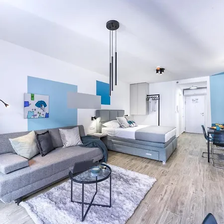 Hica Apartment *