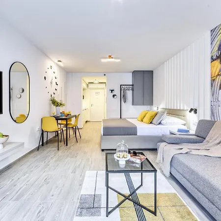 Hica Apartment