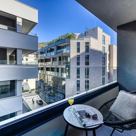 Hica - Cupra * Dubrovnik